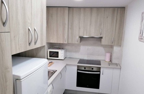 Romareda Apartment | ALIERTA APARTMENTS - Frodo