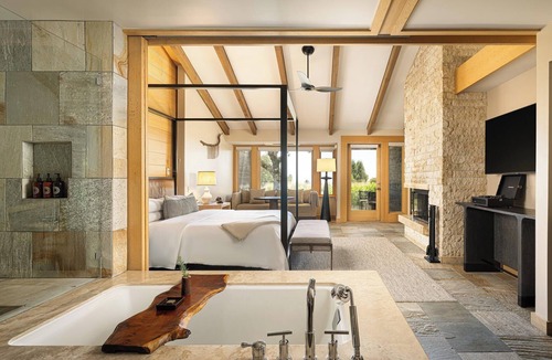 Posts Resort | Alila Ventana Big Sur