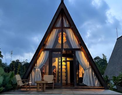 Songan Cabin | Alina