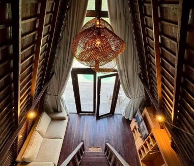 Songan Cabin | Alina