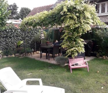 Mereville Bed & Breakfast | Aline et Dim