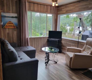 Riviere-Rouge Ski Chalet | Alison A Romantic Getaway With Private Hot Tub