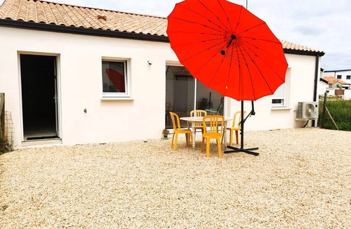 Saint-Vincent-sur-Jard House | ALIZES ABBA 500m from the beach