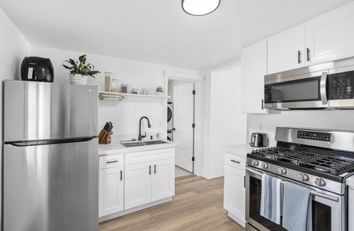 Alki House | ★ ALKI BEACH HOUSE ★ PARKING