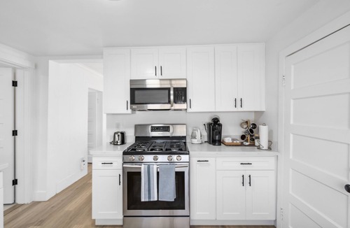 Alki House | ★ ALKI BEACH HOUSE ★ PARKING