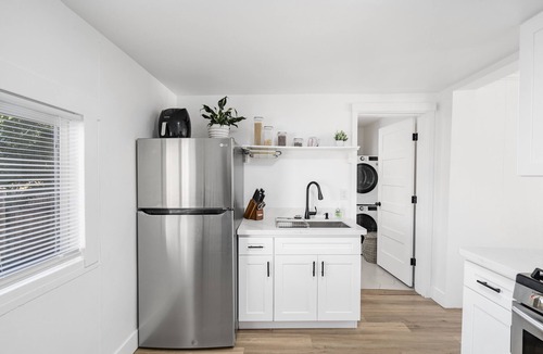 Alki House | ★ ALKI BEACH HOUSE ★ PARKING