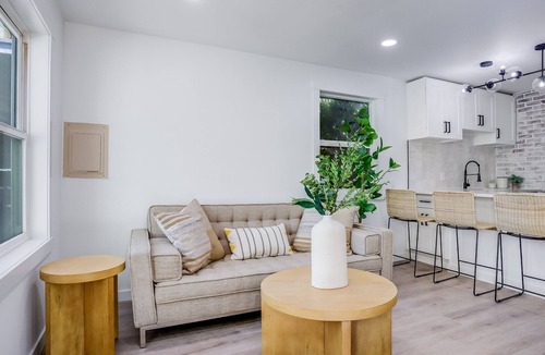 Alki House | Alki Triplets Unit 2