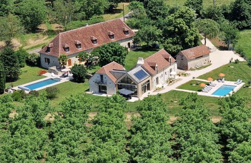 Saint-Michel-de-Bannieres Bed & Breakfast | Allée des noyers