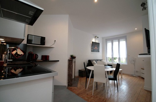 Saint-Quentin Apartment | ALL COMFORT apartments for 4 people