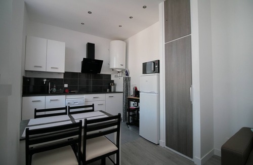 Saint-Quentin Apartment | ALL COMFORT Studio for 2 people