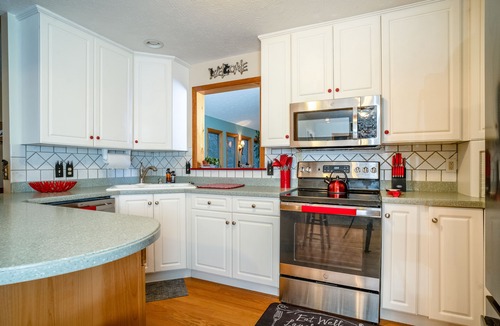 Massanutten House | All Decked Out at Massanutten -HOT TUB, GAME ROOM, GREAT OUTDOOR SPACES TO RELAX