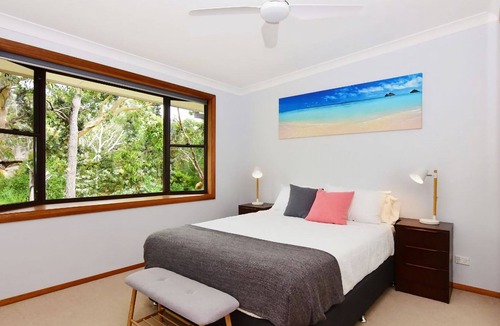 Hyams Beach Apartment | All Decked Out by Jervis Bay Breaks