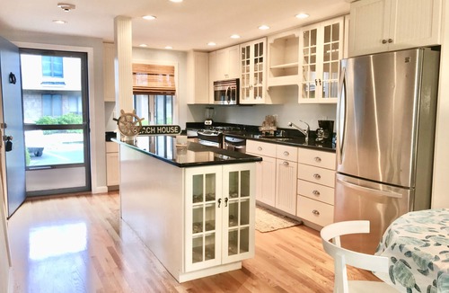 Hyannis House | All Decked Out - Cape Cod. Private beach & heated pool.