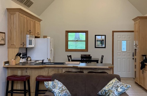 Eagle Rock House | All-Decked-Out Lakefront Cabin with gentle walk to water