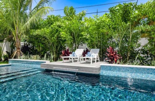 Sarasota House | All Decked Out