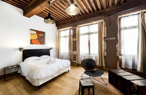 Old Lyon Apartment | All in Lyon | Studio authentique Vieux Lyon
