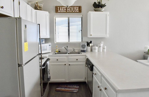 Osage Beach Condo | ALL IN ONE-FISHING, BOATING, GOLFING, SWIMMING, SHOPPING, RELAXING!