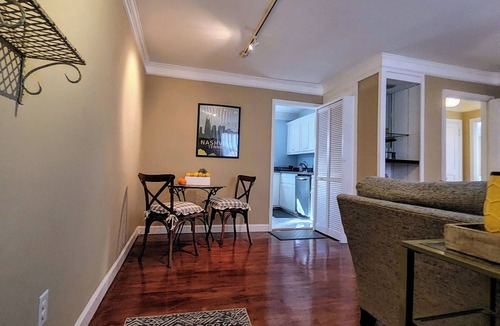 West End Condo | All in Reach, 2BR in West End