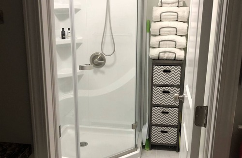 Waterville Apartment | All-inclusive Studio Apartment with utilities included-Unit 3