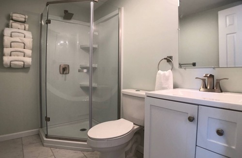 Waterville Apartment | All-inclusive studio apartment with ultilities included-Unit 7