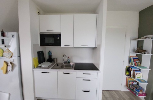 Saint-Briac-sur-Mer Apartment | All mod cons apartment with sea view and pools. Vast Longchamp beach 5 min walk