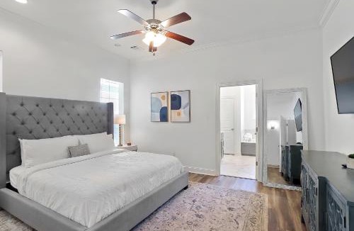Highlands - Perkins Apartment | ALL NEW - Designer Luxury 3BR Townhouse - Near LSU