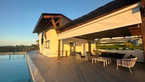 La Ceiba Apartment | ALL NEW Modern Loft with Dreamy Ocean View