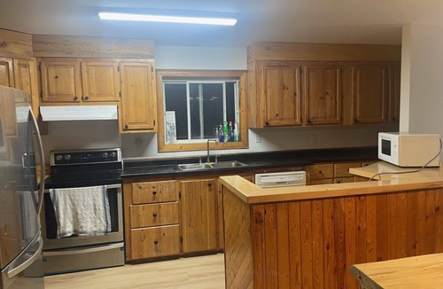 Novar Cottage | All Season- Our Kearney Cottage