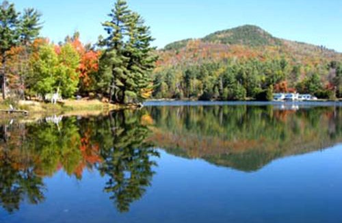 Saranac Lake House | All Season Romantic One-Room Cabin on Moody Pond, in Upstate New York