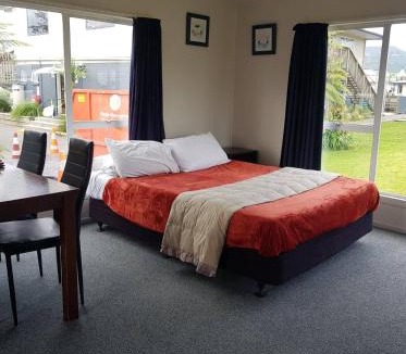 Hannahs Bay Resort | All Seasons Holiday Park