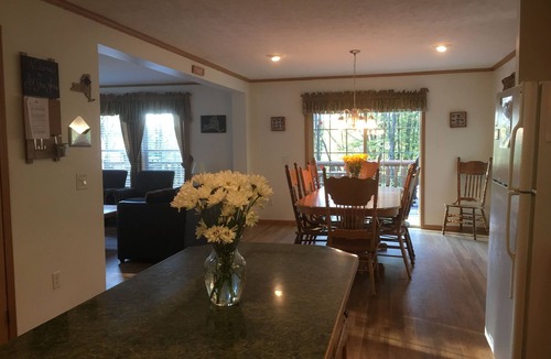 Milford House | All Star Acres 2 Miles To Dreams Parkn5 BR,3 baths