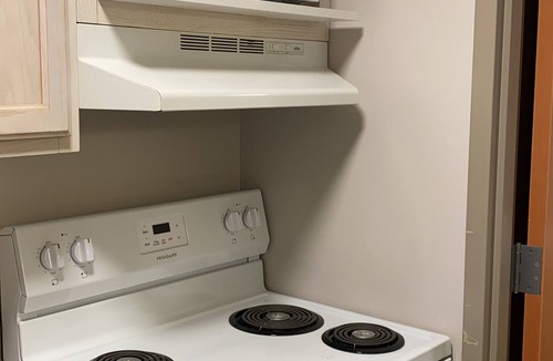 Lewisburg Hotel | All Suites Inn Budget Host