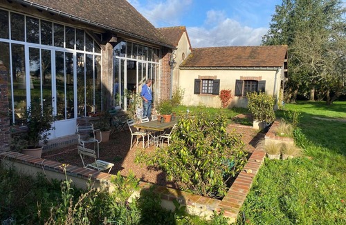 La Lande-sur-Eure House | All the charm of a country house