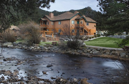 Estes Park Resort | All the comforts of home!
