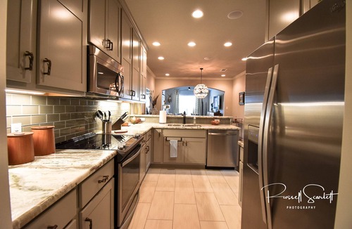 Southern Plantation House | All the comforts of home!