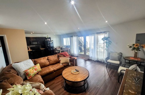 Anglesea House | All Updated - Ocean Front North Wildwood Hm!