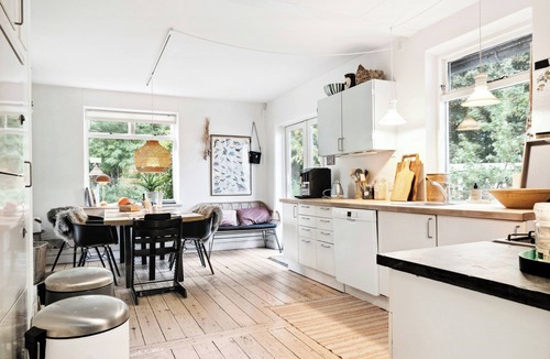 Ebberup House | All-year oasis with sea field and nature views