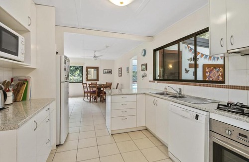 Point Lookout House | Allamanda Cottage
