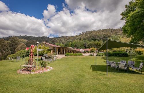 Tawonga South Hotel | Allamar Motel