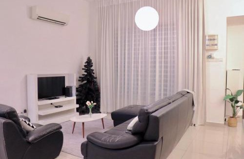 Sungai Jawi House | Alle House by Wei