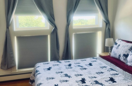 Twin Mountain Hotel | Allegory Inn