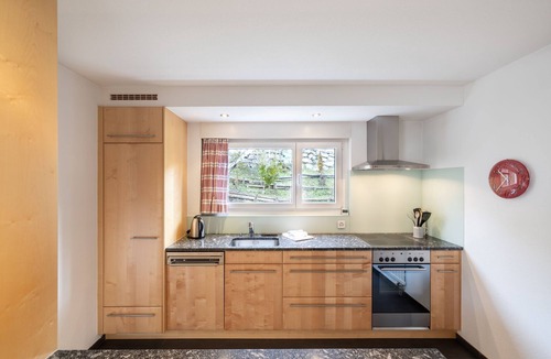 Engadin Scoul Apartment | Allegra und Herzlich Willkommen in der Hellen 3