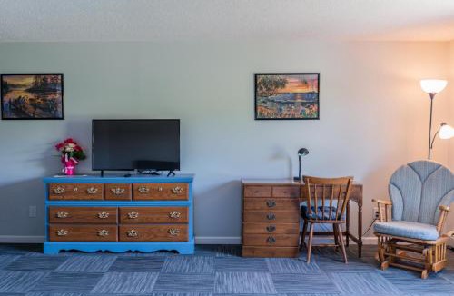 Richfield Springs Hotel | Allen Lake Resort Richfield Springs Cooperstown