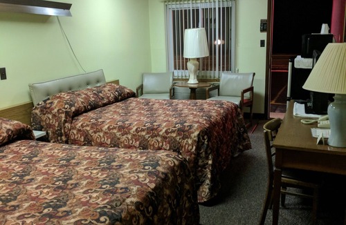 Watertown Hotel | Allen's Budget Motel