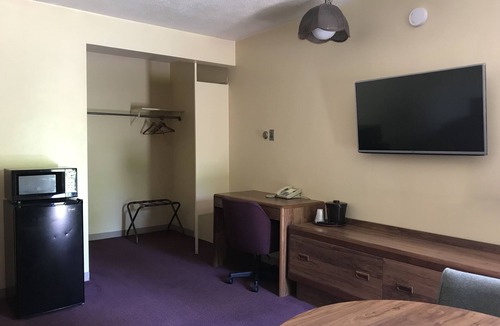 East Texas Hotel | Allenwood Motel