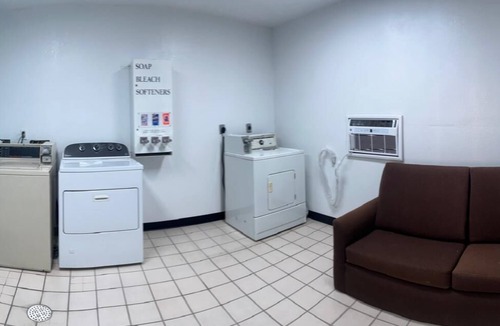 Alliance Hotel | Alliance Hotel & Suites, a Howard Johnson by Wyndham