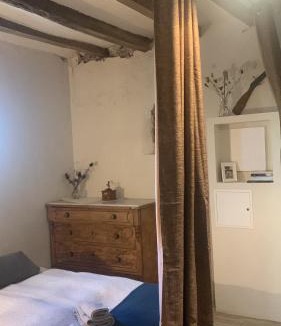 Sant Joan les Fonts Apartment | Allotjament Rural Mas Gingi