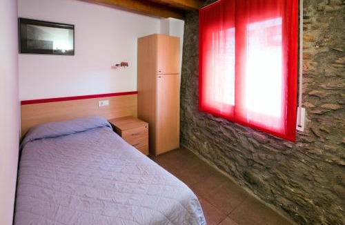 Anserall House | Allotjament Rural Cal Miquel