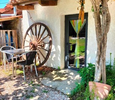Maureillas-Las-Illas Apartment | Allotjament rural Cal Xato