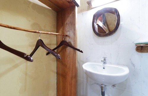 Berastagi Hotel | Alloyna Country Cottage
